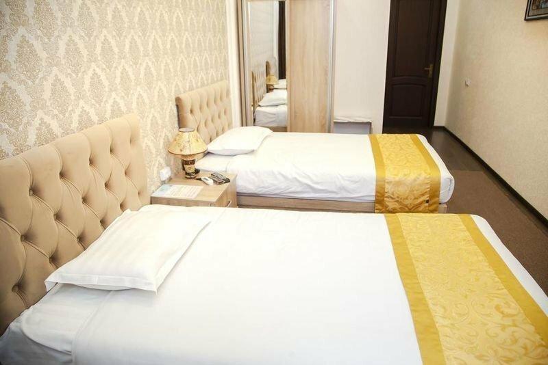 Wantong Hotel Tasken Kültér fotó